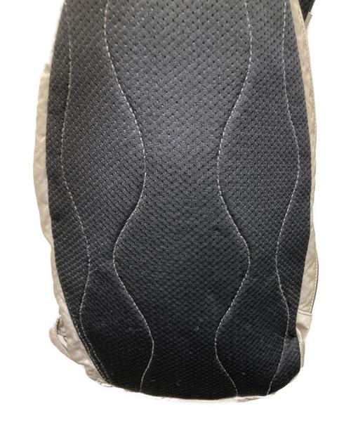 C.P COMPANY（シーピーカンパニー）C.P COMPANY (シーピーカンパニー) NYLON B CROSSBODY BACKPACK ベージュの古着・服飾アイテム