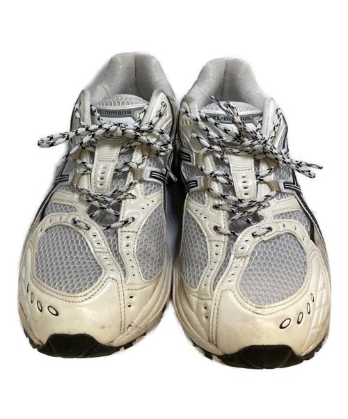asics（アシックス）asics (アシックス) GEL-NIMBUS 10.1 ホワイト サイズ:27.5の古着・服飾アイテム