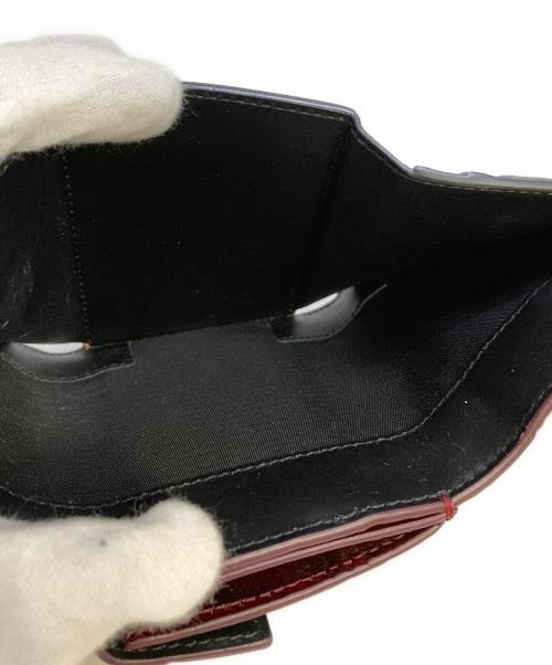 Acne studios（アクネ ストゥディオズ）ACNE STUDIOS (アクネ ストゥディオズ) 3つ折りレザーウォレット バーガンディーの古着・服飾アイテム