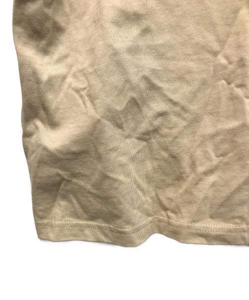 AMI Alexandre Mattiussi（アミアレクサンドルマテュッシ）AMI Alexandre Mattiussi (アミアレクサンドルマテュッシ) ハート刺繍ｔシャツ ベージュ サイズ:XSの古着・服飾アイテム