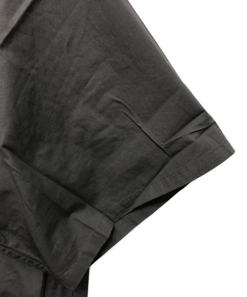 FreshService（フレッシュサービス）FreshService (フレッシュサービス) シャツ グレー サイズ:L 未使用品の古着・服飾アイテム