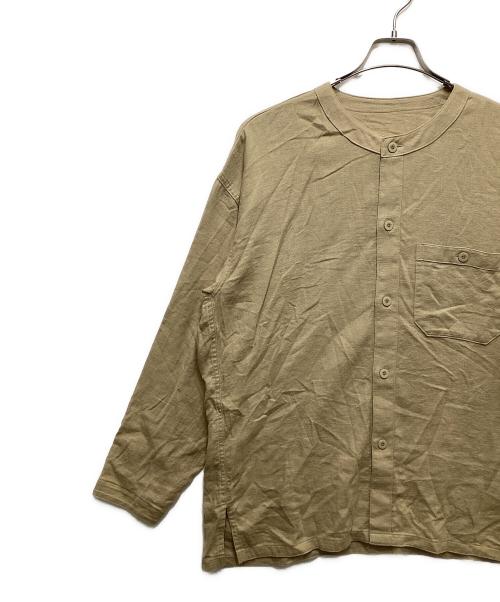 ISSEY MIYAKE（イッセイミヤケ）ISSEY MIYAKE (イッセイミヤケ) ノーカラーシャツ ベージュ サイズ:3の古着・服飾アイテム