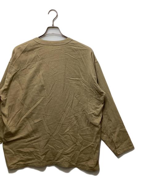 ISSEY MIYAKE（イッセイミヤケ）ISSEY MIYAKE (イッセイミヤケ) ノーカラーシャツ ベージュ サイズ:3の古着・服飾アイテム