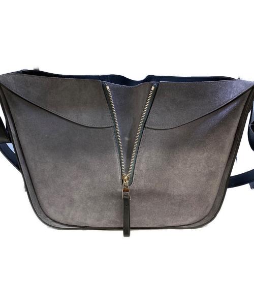 LOEWE（ロエベ）LOEWE (ロエベ) ハンドバッグ スモール（カーフ＆スエード） グレーの古着・服飾アイテム