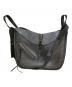 LOEWE（ロエベ）の古着「ハンドバッグ スモール（カーフ＆スエード）」｜グレー