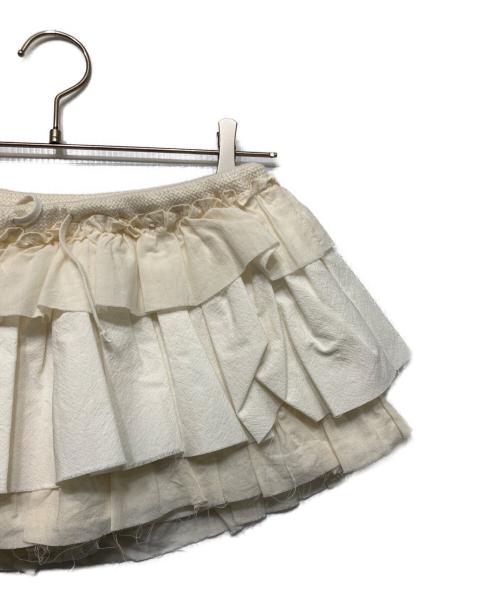 GLOWNY（グロウニー）GLOWNY (グロウニー) GIRLFRIEND RUFFLE MINI SKIRT ホワイト サイズ:S 未使用品の古着・服飾アイテム