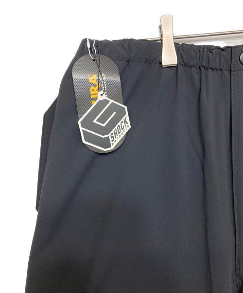 G-SHOCK PRODUCTS（ジーショック プロダクツ）G-SHOCK PRODUCTS (ジーショック プロダクツ) CORDURA MIL TRACK PANTS ブラック サイズ:L 未使用品の古着・服飾アイテム