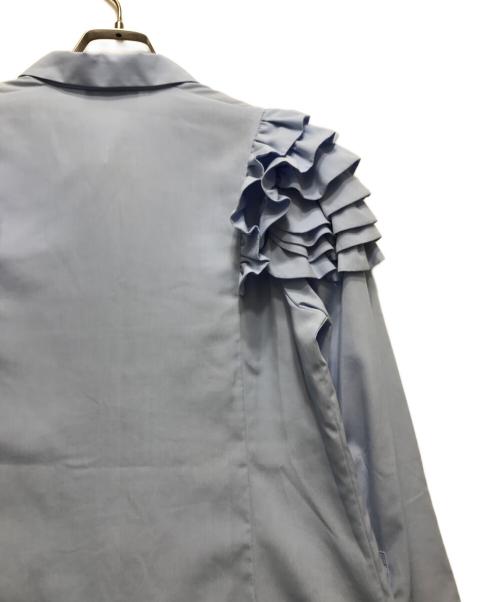 HANAE MORI（ハナエモリ）HANAE MORI (ハナエモリ) CELFORD (セルフォード) フリルショルダーブラウス ブルー サイズ:38の古着・服飾アイテム