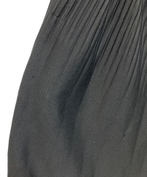 HOMME PLISSE ISSEY MIYAKE（オム プリッセ イッセイ ミヤケ）HOMME PLISSE ISSEY MIYAKE (オム プリッセ イッセイ ミヤケ) 消しプリーツパンツ ブラック サイズ:2の古着・服飾アイテム