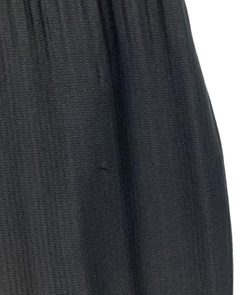 HOMME PLISSE ISSEY MIYAKE（オム プリッセ イッセイ ミヤケ）HOMME PLISSE ISSEY MIYAKE (オム プリッセ イッセイ ミヤケ) 消しプリーツパンツ ブラック サイズ:2の古着・服飾アイテム
