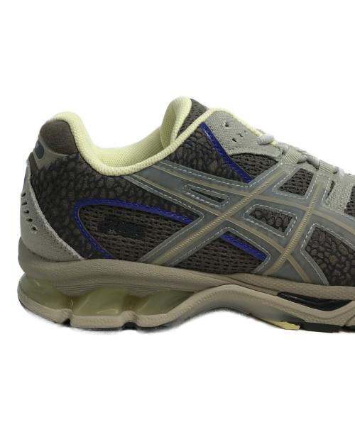 asics（アシックス）asics (アシックス) Eighteen East GEL-NIMBUS 10.1 グレー サイズ:28 未使用品の古着・服飾アイテム