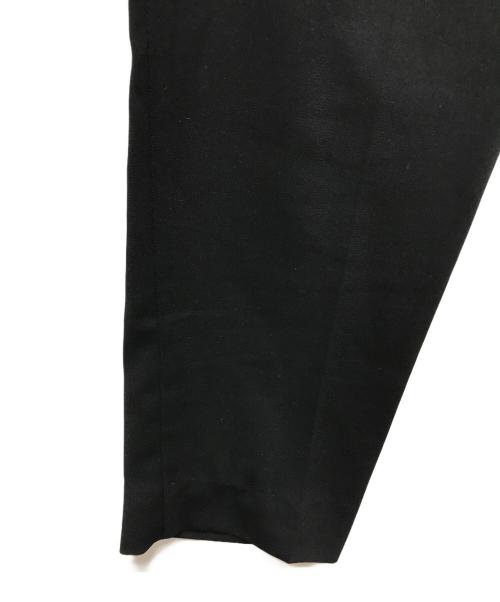 Maison Margiela（メゾンマルジェラ）Maison Margiela (メゾンマルジェラ) イージーテーパードパンツ 1KA0407 S44268 ブラック サイズ:40の古着・服飾アイテム