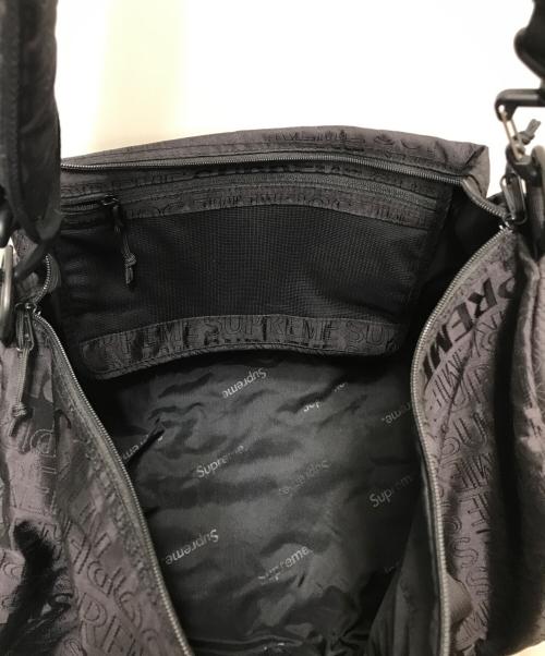 SUPREME（シュプリーム）Supreme (シュプリーム) Duffle Bag ブラックの古着・服飾アイテム