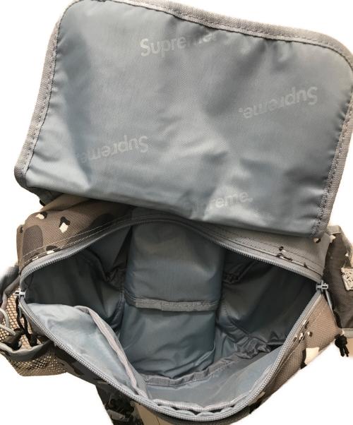 SUPREME（シュプリーム）SUPREME (シュプリーム) Waist Bag Blue camo ブルーの古着・服飾アイテム