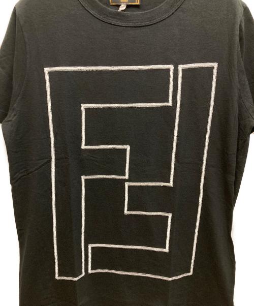 FENDI（フェンディ）FENDI (フェンディ) ビッグ刺繍ロゴＴシャツ ブラック サイズ:40の古着・服飾アイテム