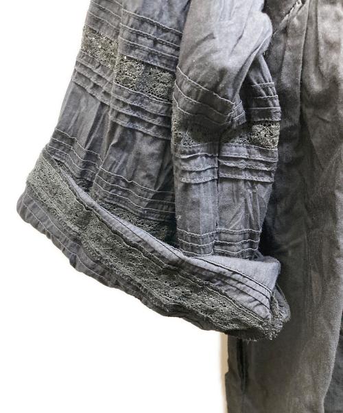 crinkle crinkle crinkle（クリンクル クリンクル クリンクル）crinkle crinkle crinkle (クリンクル クリンクル クリンクル) シルク混ティアードワンピース ブラック サイズ:Mの古着・服飾アイテム