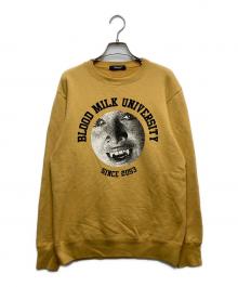 UNDERCOVER（アンダーカバー）の古着「BLOOD MILK UNIVERSITY グラフィックスウェット」｜イエロー