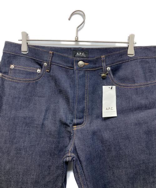 A.P.C.（アーペーセー）A.P.C. (アーペーセー) リジットデニムパンツ インディゴ サイズ:36の古着・服飾アイテム