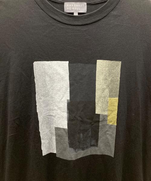 MARGARET HOWELL（マーガレットハウエル）MARGARET HOWELL (マーガレットハウエル) COLLAGE PRINT COTTON JERSEY TOP ブラック サイズ:Lの古着・服飾アイテム