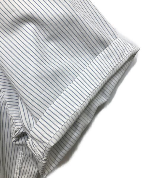 AMI Alexandre Mattiussi（アミアレクサンドルマテュッシ）AMI Alexandre Mattiussi (アミアレクサンドルマテュッシ) STRIPPED S/S SHIRT ホワイト サイズ:Lの古着・服飾アイテム