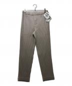 HOMME PLISSE ISSEY MIYAKEオム プリッセ イッセイ ミヤケ）の古着「LINEN LIKE プリーツパンツ」｜ベージュ
