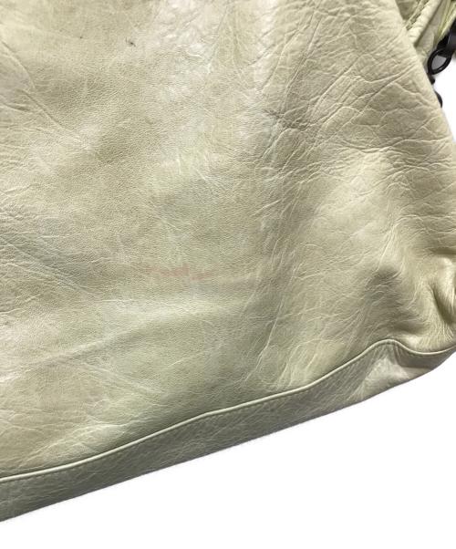 BALENCIAGA（バレンシアガ）BALENCIAGA (バレンシアガ) ラムスキンザシティ2WAYバッグ イエローの古着・服飾アイテム