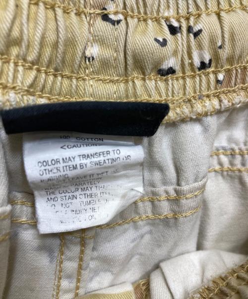 stussy（ステューシー）stussy (ステューシー) カモフラ柄ハーフパンツ ベージュ サイズ:Mの古着・服飾アイテム