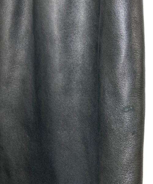ISSEY MIYAKE（イッセイミヤケ）ISSEY MIYAKE (イッセイミヤケ) ロゴ入りラムレザーワイドパンツ ブラック サイズ:Mの古着・服飾アイテム