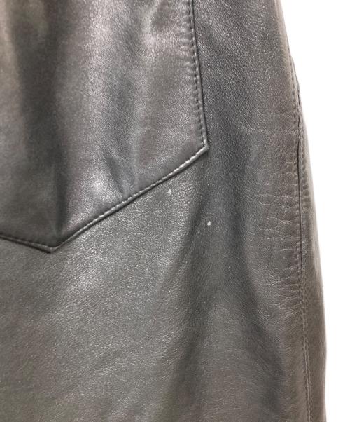 ISSEY MIYAKE（イッセイミヤケ）ISSEY MIYAKE (イッセイミヤケ) ロゴ入りラムレザーワイドパンツ ブラック サイズ:Mの古着・服飾アイテム