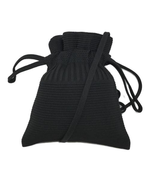 CFCL（シーエフシーエル）CFCL (シーエフシーエル) STRATA GLITTER DRAWSTRING MINI BAG ブラックの古着・服飾アイテム