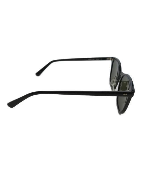 OLIVER PEOPLES（オリバーピープルズ）OLIVER PEOPLES (オリバーピープルズ) サングラス ブラック サイズ:53□21-145の古着・服飾アイテム
