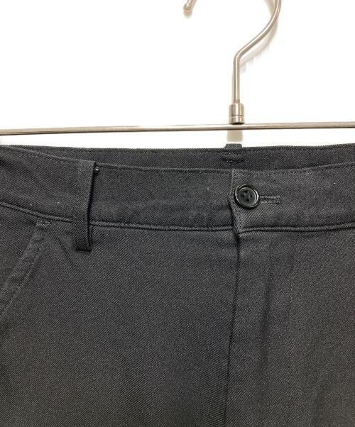 BLACK COMME des GARCONS（ブラックコムデギャルソン）BLACK COMME des GARCONS (ブラックコムデギャルソン) クロップド ポリエステル縮絨パンツ　IO-P003　AD2014 ブラック サイズ:Mの古着・服飾アイテム