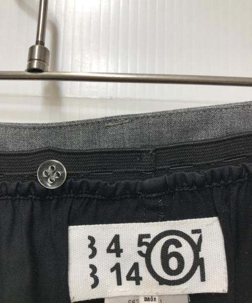 MM6 Maison Margiela（エムエムシックスメゾンマルジェラ）MM6 Maison Margiela (エムエムシックスメゾンマルジェラ) ラップスカート付ストライプロングスカート グレー サイズ:36の古着・服飾アイテム