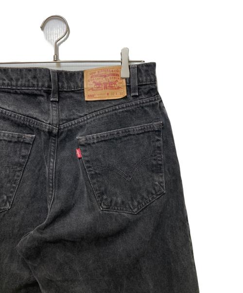 LEVI'S（リーバイス）LEVI'S (リーバイス) RELAXED FIT TAPERED LEG ブラックデニム テーパードデニムパンツ ブラック サイズ:W32の古着・服飾アイテム