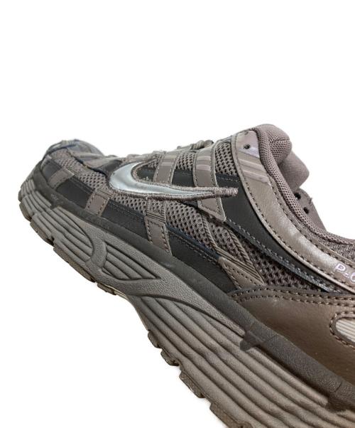 NIKE（ナイキ）NIKE (ナイキ) P-6000 ブラウン サイズ:27.5cmの古着・服飾アイテム