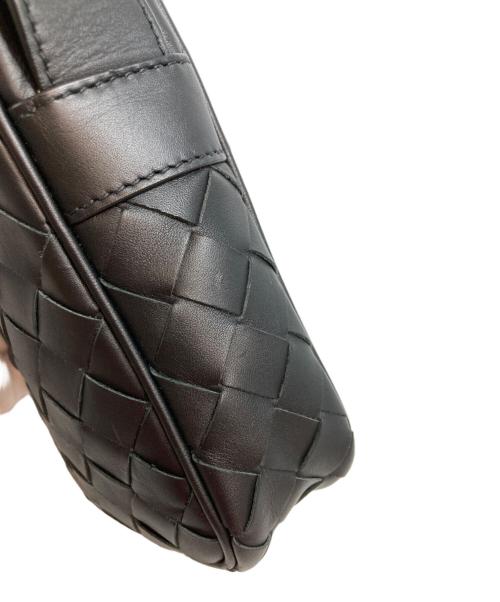 BOTTEGA VENETA（ボッテガベネタ）BOTTEGA VENETA (ボッテガベネタ) イントレチャートショルダバッグ ブラックの古着・服飾アイテム