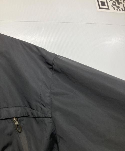 OAKLEY（オークリー）OAKLEY (オークリー) メタルロゴナイロンジャケット ブラック サイズ:Mの古着・服飾アイテム