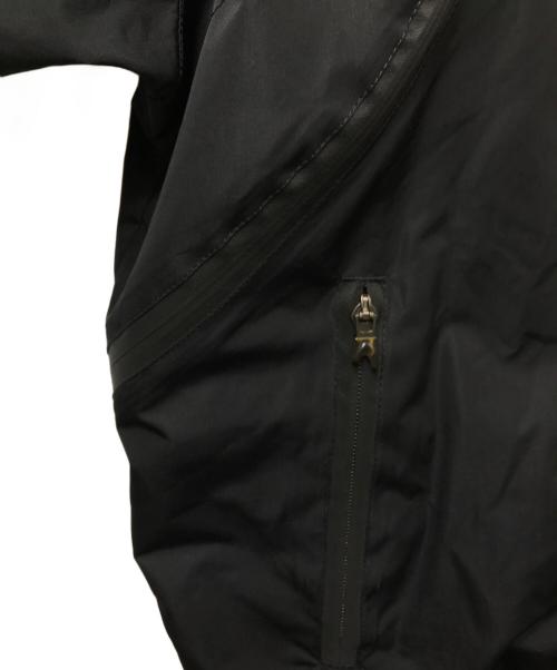 OAKLEY（オークリー）OAKLEY (オークリー) メタルロゴナイロンジャケット ブラック サイズ:Mの古着・服飾アイテム