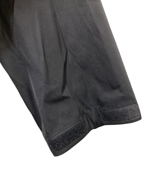 A.P.C.（アーペーセー）A.P.C. (アーペーセー) コットン×ナイロン アノラックパーカー ブラック サイズ:Sの古着・服飾アイテム