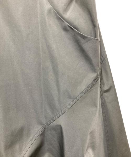 UN3D.（アンスリード）UN3D. (アンスリード) ARCH POCKET BALLOON SK グレー サイズ:SIZE 38の古着・服飾アイテム