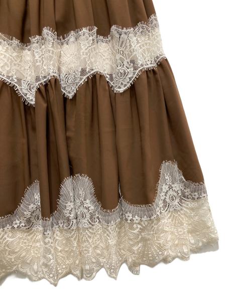 HER LIP TO（ハーリップトゥ）HER LIP TO (ハーリップトゥ) Isa Tiered Lace Cami Dress/アイエスエーティアードレースキャミドレス ブラウン サイズ:Mの古着・服飾アイテム