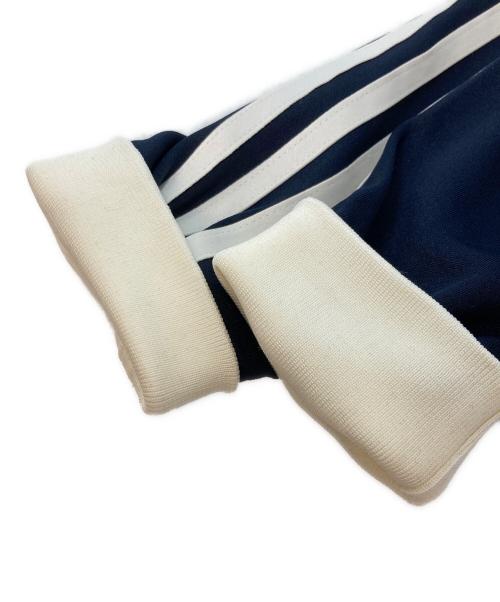 adidas（アディダス）adidas (アディダス) Retro Stripe Logo Long Sleeve Tee／レトロストライプロゴロングスリーブティー） ネイビー サイズ:Sの古着・服飾アイテム