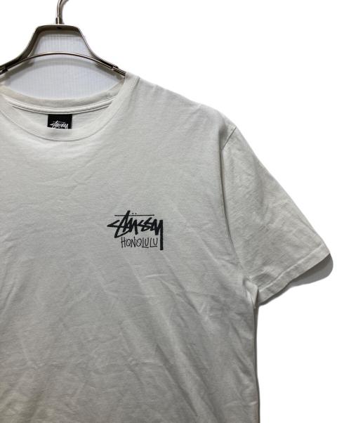 stussy（ステューシー）stussy (ステューシー) ショーンフォントロゴ プリントTシャツ ホワイト サイズ:Ｌの古着・服飾アイテム