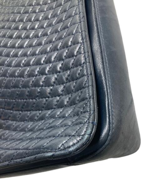 BALLY（バリー）BALLY (バリー) ラムレザーチェーンショルダーバッグ ネイビーの古着・服飾アイテム