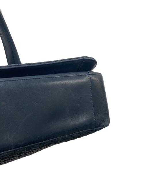 BALLY（バリー）BALLY (バリー) ラムレザーチェーンショルダーバッグ ネイビーの古着・服飾アイテム