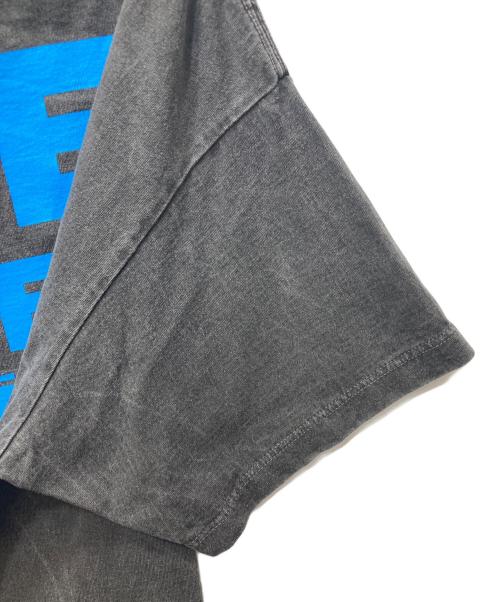 EMOTIONALLY UNAVAILABLE（エモーショナリー・アンアベイラブル）EMOTIONALLY UNAVAILABLE (エモーショナリー・アンアベイラブル) A BATHING APE (アベイシングエイプ) EU APE SS TEE　26SS  グレー サイズ:Lの古着・服飾アイテム