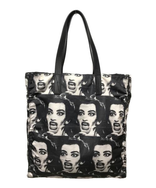 MARC JACOBS（マークジェイコブス）MARC JACOBS (マークジェイコブス) マリア・カラス モノクロプリント トートバッグ ブラックの古着・服飾アイテム
