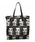 MARC JACOBS (マークジェイコブス) マリア・カラス モノクロプリント トートバッグ ブラック：8000円
