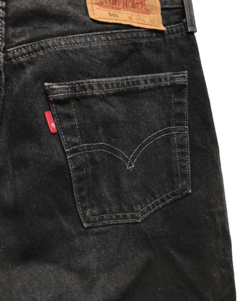 LEVI'S（リーバイス）LEVI'S (リーバイス) 後染め501ブラックデニムパンツ ブラック サイズ:W30の古着・服飾アイテム