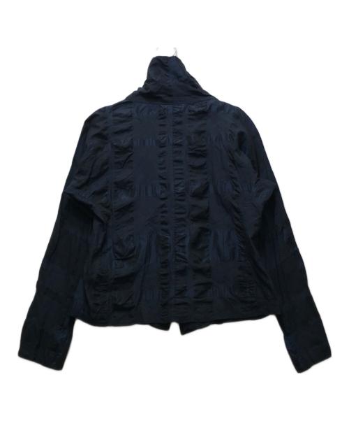 HaaT ISSEY MIYAKE（ハート イッセイ ミヤケ）HaaT ISSEY MIYAKE (ハート イッセイ ミヤケ) シワ加工 ショールカラージャケット HA01FD725 / archive（アーカイブ） ネイビー サイズ:2の古着・服飾アイテム